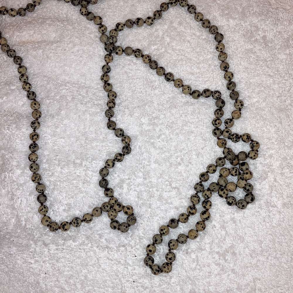 Beaded necklace